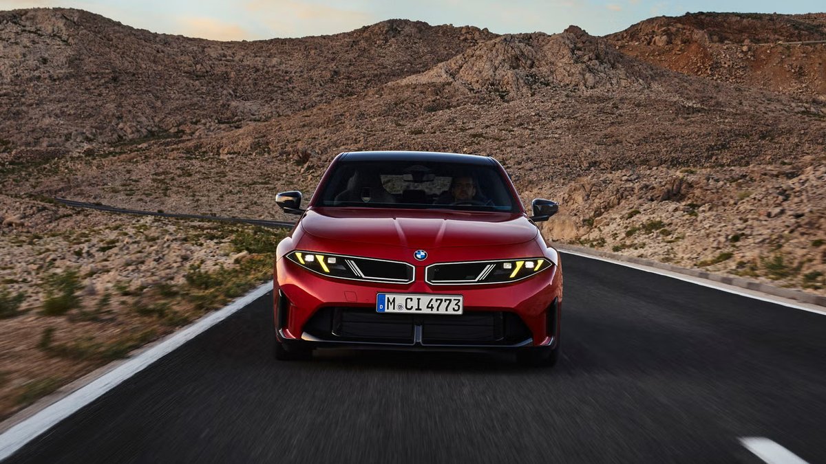 BMW 3-Series G50 обзавелась бензиновым «шестёркой» мощностью 437 л.с. и обновлённым интерьером